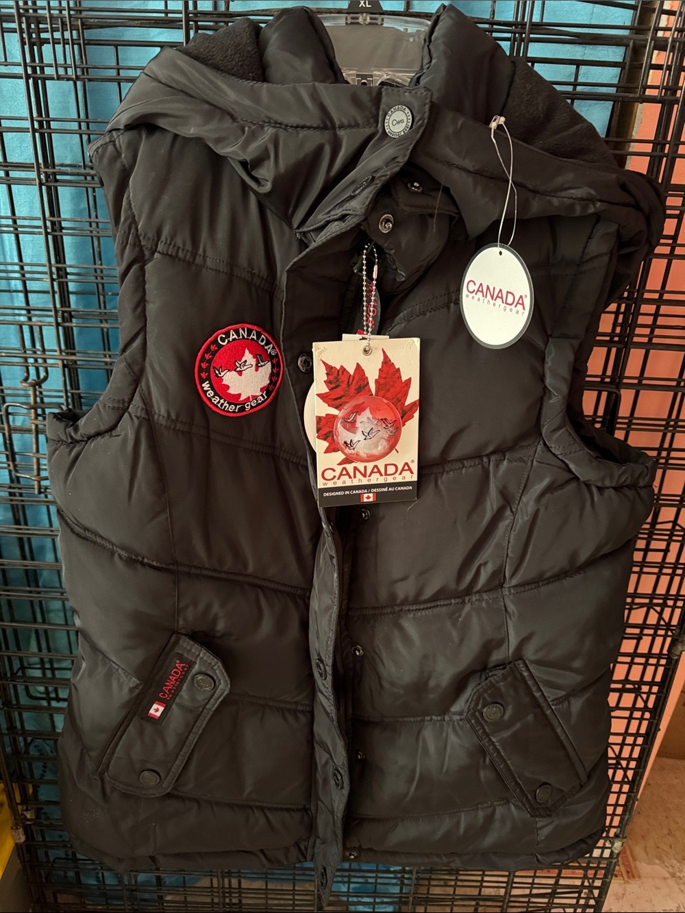 Canada Weather Gear Women's Black Quilted Puffer Vest with Hood